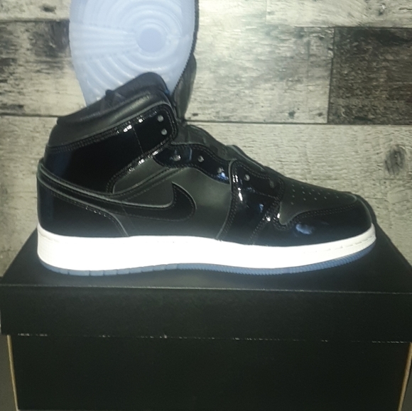 Air Jordan 1 SE SPACE JAM - Picture 5 of 9